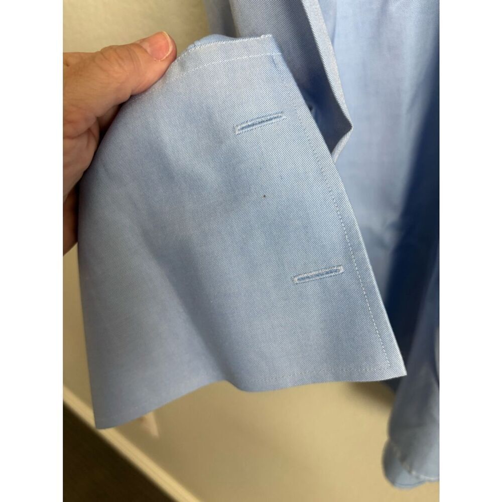 Saks Fifth Avenue Light Blue Spread Collar Dress Shirt w/French Cuffs - Picture 5 of 6